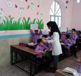 ۳۱۰ مراقب بهداشت در مدارس مازندران فعال است/سرما پای شپش را به مدارس باز کرد
